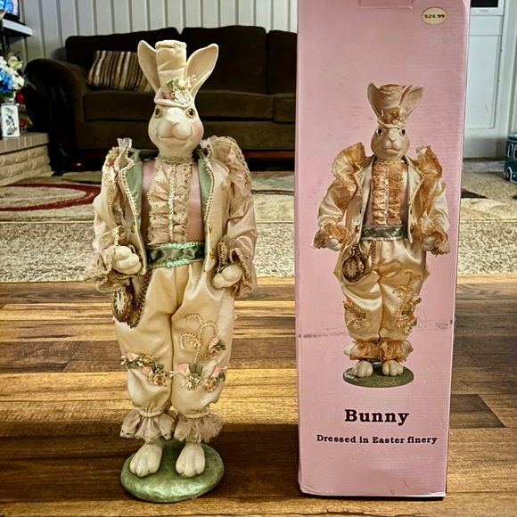 Vintage ~ Easter ~ White Rabbit from Lewis Carroll's (Alice In Wonderland) W/Box - Picture 2 of 16